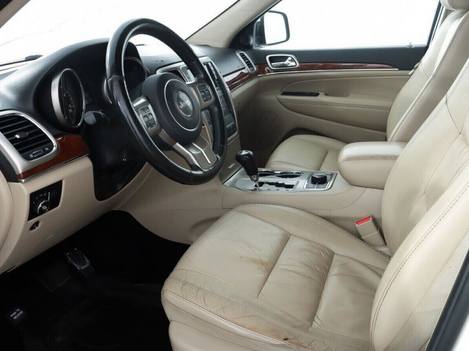 Jeep Grand Cherokee, 3.0 л, АТ, 2013 фото 9