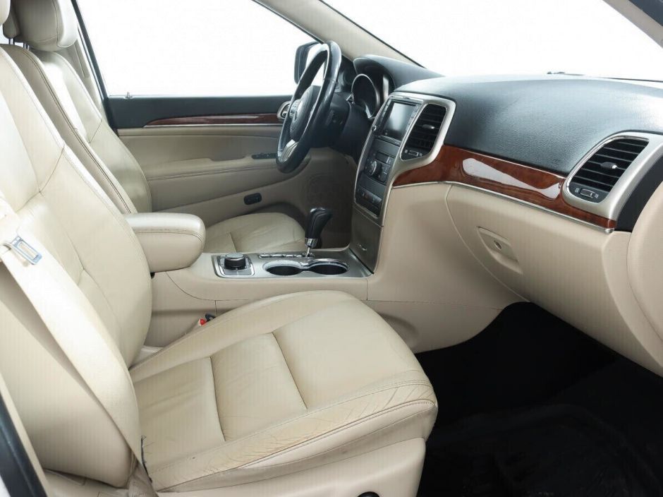 Jeep Grand Cherokee, 3.0 л, АТ, 2013 фото 14