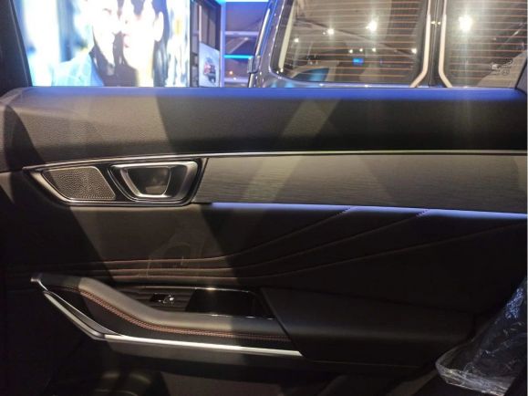 FAW Bestune T99 Smart, 2.0 л, АТ, 2025 фото 14