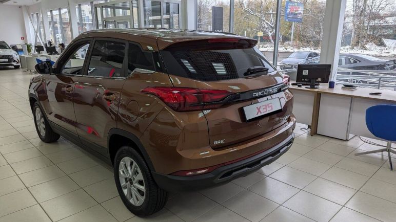 BAIC X35, 1.5 л, Вариатор, 2024 фото 5