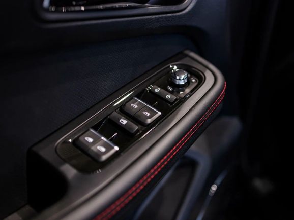 SWM G05 Pro Family 3, 1.5 л, Робот, 2024 фото 21