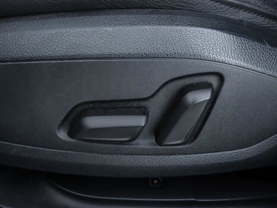 Audi A4, 1.4 л, Робот, 2015 фото 10