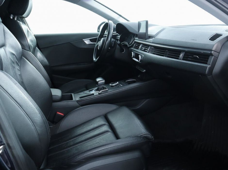 Audi A4, 1.4 л, Робот, 2015 фото 2