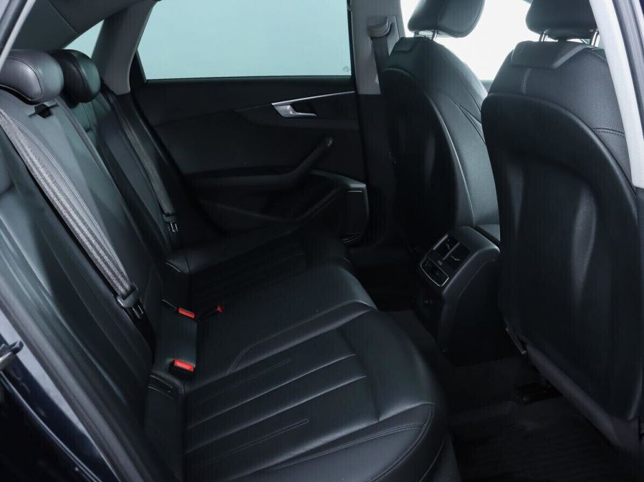 Audi A4, 1.4 л, Робот, 2015 фото 1