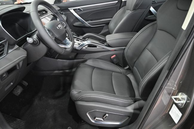 Geely Atlas Pro Comfort, 1.5 л, АТ, 2024 фото 9