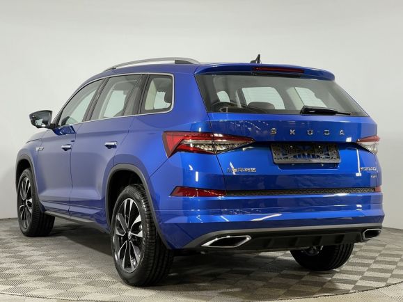 Skoda Kodiaq Ultimate, 2.0 л, Робот, 2024 фото 5