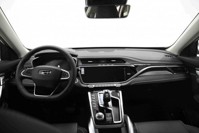 Geely Atlas Pro Luxury, 1.5 л, Робот, 2024 фото 2