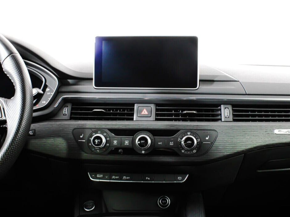 Audi A4, 2.0 л, Робот, 2017 фото 13