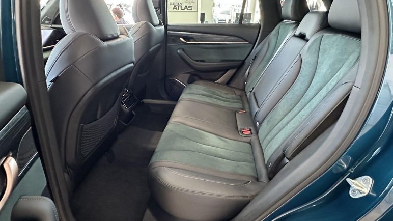 Geely Monjaro Exclusive, 2.0 л, АТ, 2024 фото 2