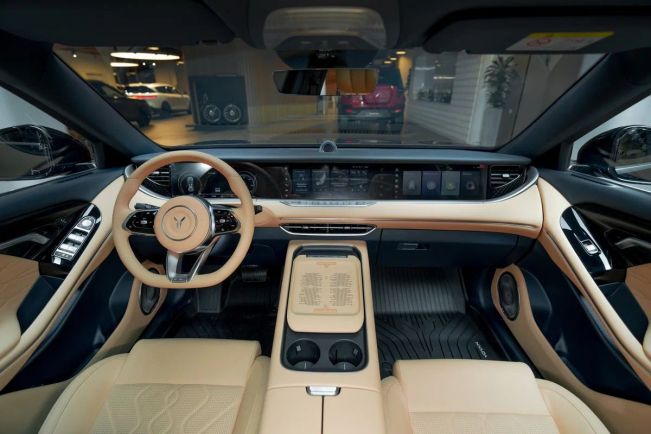 Voyah Free EVR Sport Edition, 1.5 л, АТ, 2024 фото 8