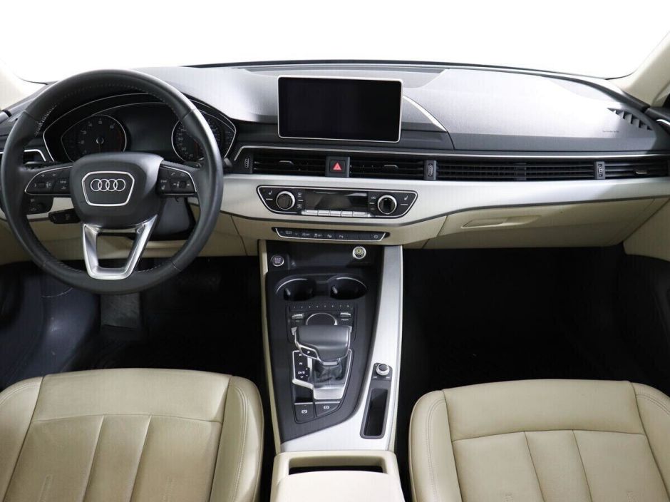 Audi A4, 2.0 л, Робот, 2018 фото 12