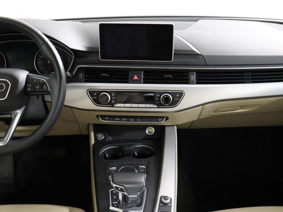 Audi A4, 2.0 л, Робот, 2018 фото 13