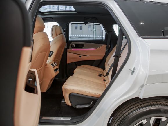 Jaecoo J8 Active, 2.0 л, Робот, 2024 фото 1