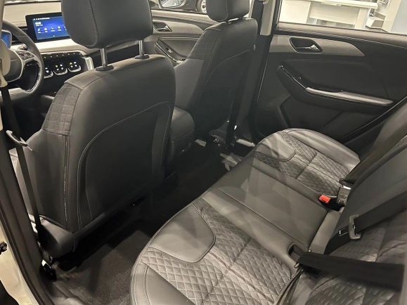 BAIC X35 Luxury, 1.5 л, Вариатор, 2024 фото 1