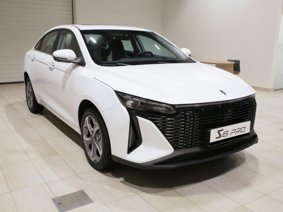 Livan S6 Pro Premium, 1.5 л, Робот, 2024 фото 4