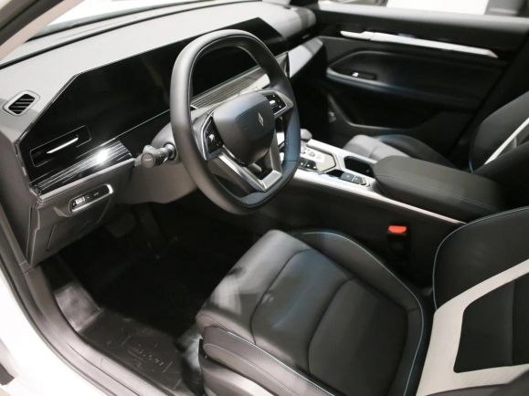 Livan S6 Pro Premium, 1.5 л, Робот, 2024 фото 10