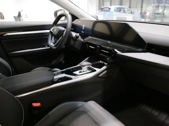 Livan S6 Pro Premium, 1.5 л, Робот, 2024 фото 11