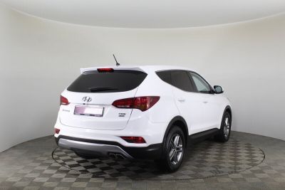 Hyundai Santa Fe, 2.2 л, АКПП, 2017 фото 4