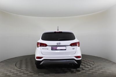 Hyundai Santa Fe, 2.2 л, АКПП, 2017 фото 9