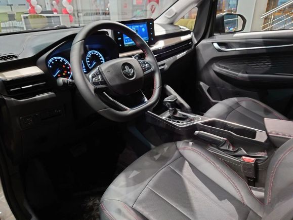 Livan X3 Pro Luxury, 1.5 л, Вариатор, 2024 фото 1