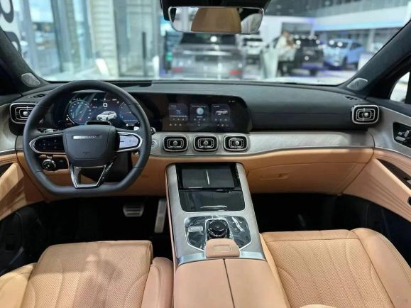 Jaecoo J8 Supreme, 2.0 л, Робот, 2024 фото 7