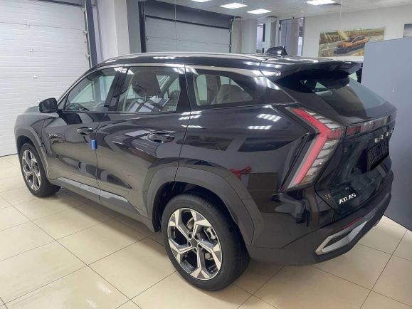 Geely Atlas Flagship, 2.0 л, АТ, 2024 фото 6