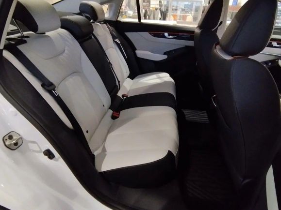 Dongfeng Shine Max Luxury, 1.5 л, Робот, 2024 фото 1