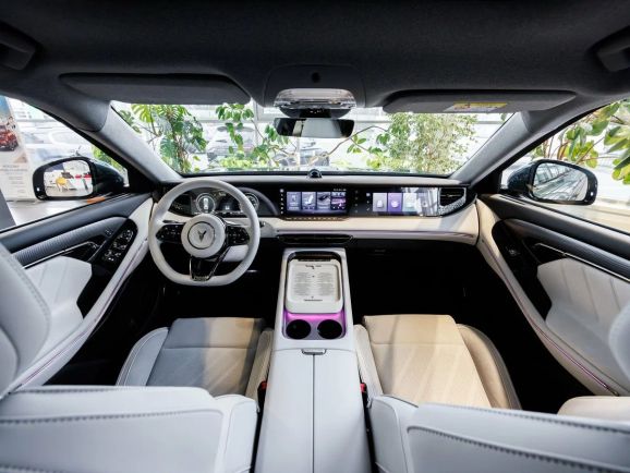 Voyah Free EVR Sport Edition, 1.5 л, АТ, 2024 фото 10