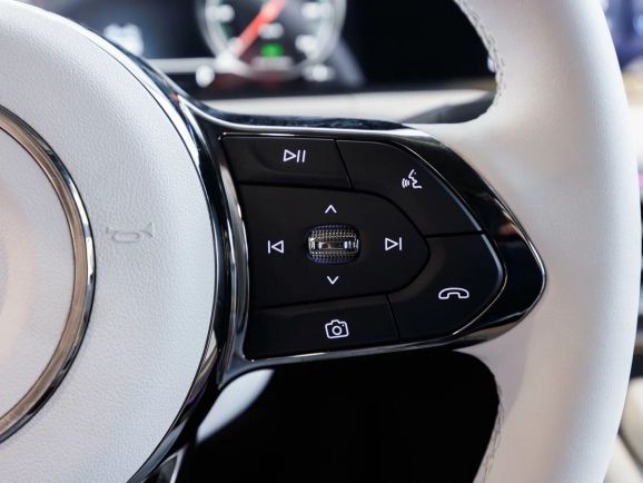 Voyah Free EVR Sport Edition, 1.5 л, АТ, 2024 фото 12