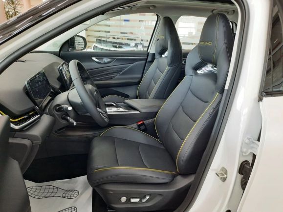 BAIC X55, 1.5 л, Робот, 2024 фото 16