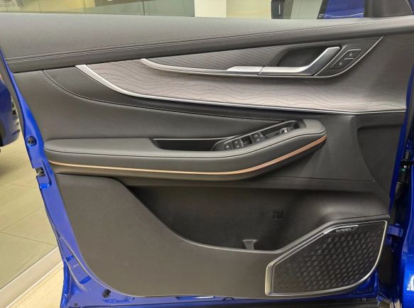 EXEED LX Prestige Plus, 1.5 л, Вариатор, 2024 фото 1