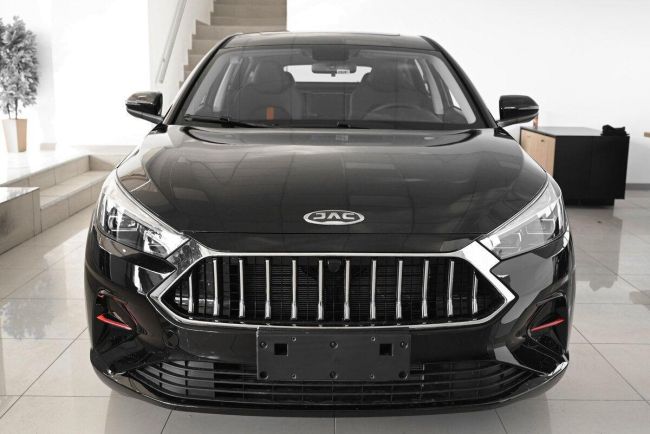 JAC J7 Luxury, 1.5 л, Вариатор, 2024 фото 4