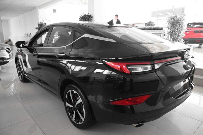 JAC J7 Luxury, 1.5 л, Вариатор, 2024 фото 7