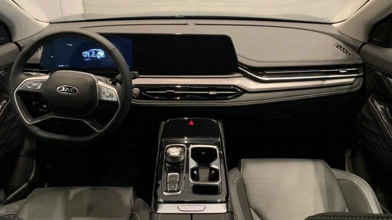 JAC JS6 Luxury, 1.5 л, Робот, 2024 фото 2