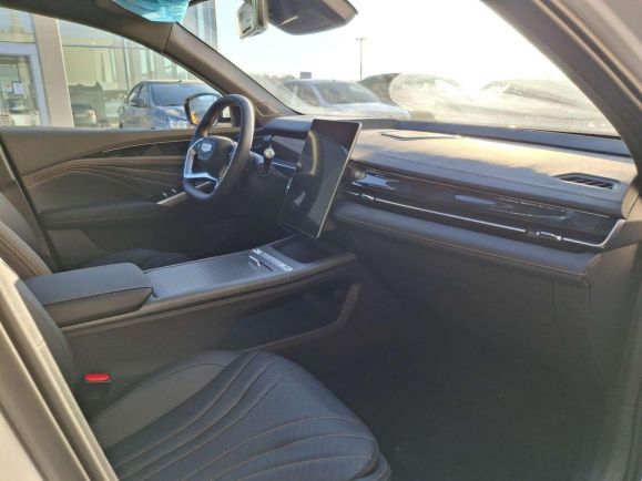 Geely Preface Luxury, 2.0 л, Робот, 2024 фото 9