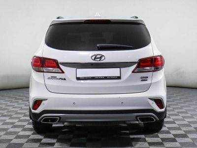 Hyundai Santa Fe, 2.2 л, АКПП, 2018 фото 8