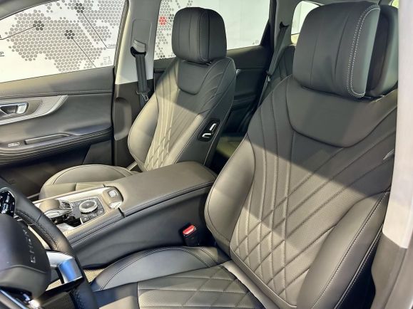 Chery Tiggo 8 Pro Max Ultimate 4WD, 2.0 л, Робот, 2024 фото 2