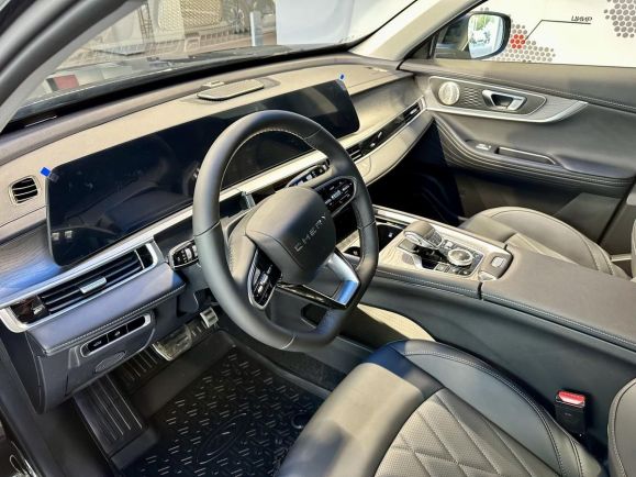 Chery Tiggo 8 Pro Max Ultimate 4WD, 2.0 л, Робот, 2024 фото 1