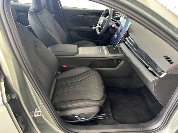 Geely Preface Flagship, 2.0 л, Робот, 2024 фото 12