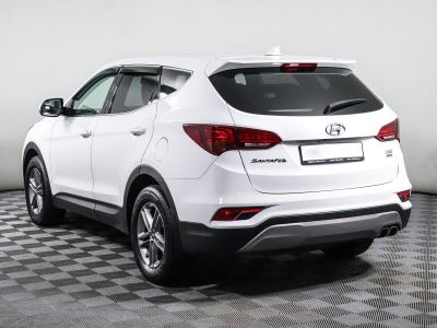 Hyundai Santa Fe, 2.2 л, АКПП, 2018 фото 4