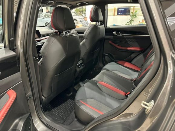 Geely Coolray Flagship, 1.5 л, Робот, 2024 фото 2