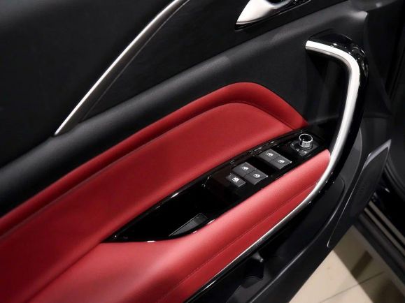 FAW Bestune T77 Prestige Plus (DCT), 1.5 л, Робот, 2025 фото 11