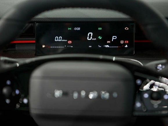 JETOUR Dashing Luxury, 1.6 л, Робот, 2024 фото 12