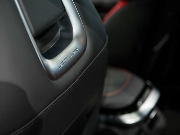 JETOUR Dashing Luxury, 1.6 л, Робот, 2024 фото 27