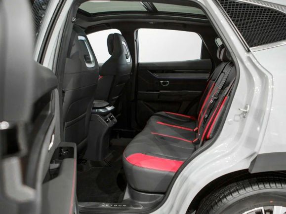 JETOUR Dashing Luxury, 1.6 л, Робот, 2024 фото 1