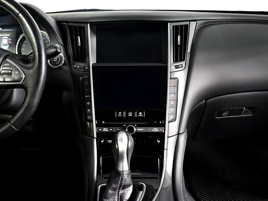 Infiniti Q50, 2.0 л, АТ, 2016 фото 13