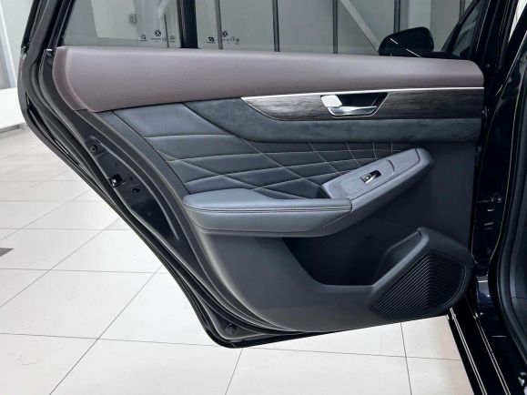 Dongfeng Shine Max Luxury, 1.5 л, Робот, 2024 фото 16