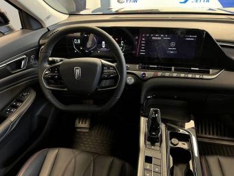 FAW Bestune T55 Transcend, 1.5 л, Робот, 2024 фото 8