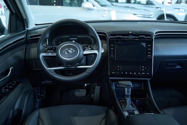 Hyundai Tucson Travel, 2.0 л, АТ, 2024 фото 9