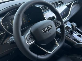 Geely Atlas Pro Flagship, 1.5 л, Робот, 2024 фото 8